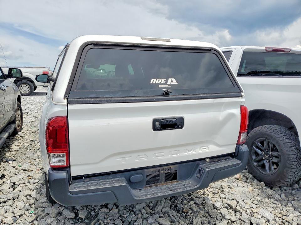 Продаж на аукціоні авто 2018 Toyota Tacoma, vin: 5TFRX5GN2JX105942, номер лоту: 53844646