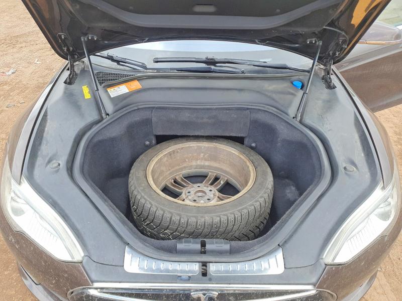 2012 Tesla Model S მანქანა იყიდება აუქციონზე, vin: 5YJSA1DP9CFP02696, აუქციონის ნომერი: 54202686