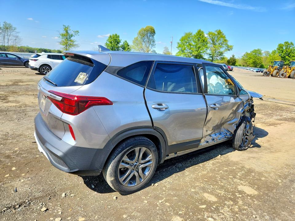 Продаж на аукціоні авто 2022 Kia Seltos, vin: KNDEPCAA3N7238613, номер лоту: 52145086