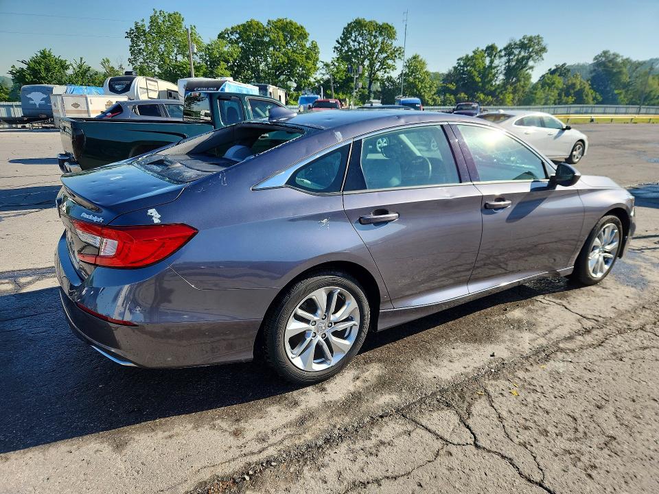 Aukcja sprzedaży 2018 Honda Accord, vin: 1HGCV1F19JA264240, numer aukcji: 53051216