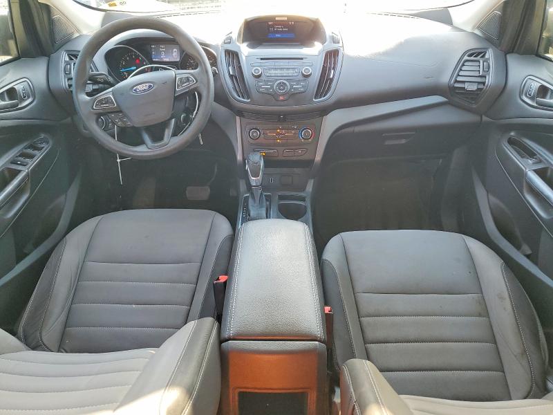 53840066 :رقم المزاد ، 1FMCU0F70HUC00429 vin ، 2017 Ford Escape مزاد بيع