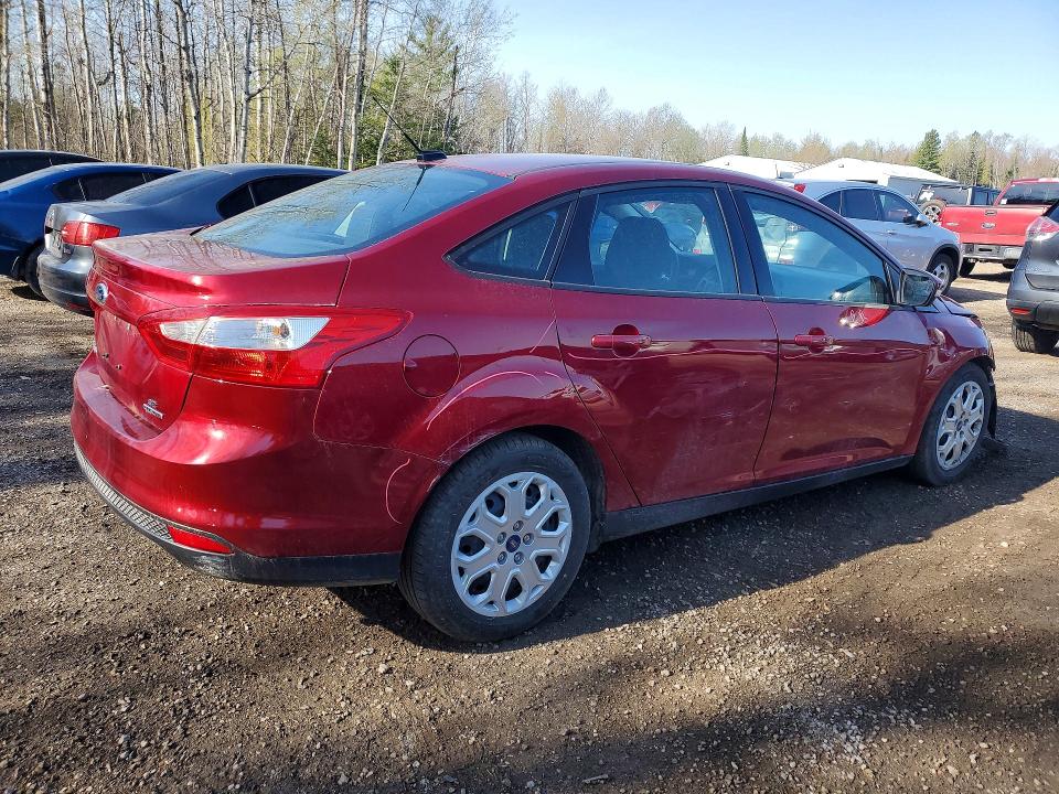2013 Ford Focus მანქანა იყიდება აუქციონზე, vin: 1FADP3F28DL140640, აუქციონის ნომერი: 51595596