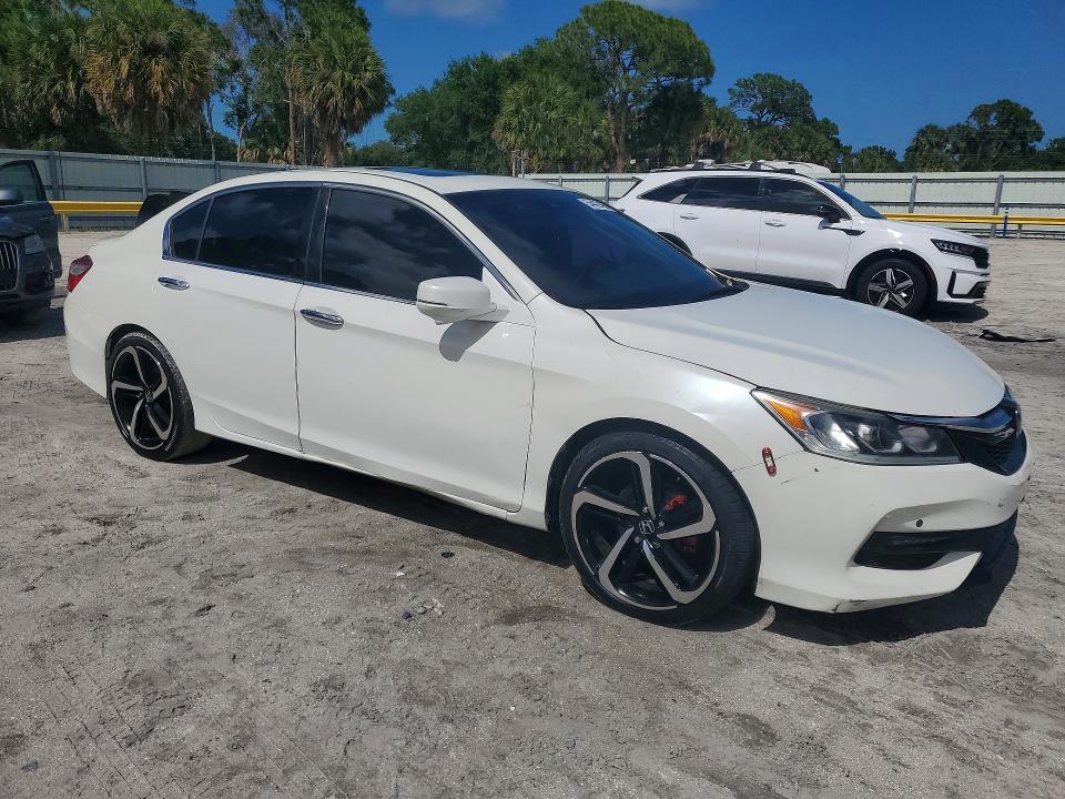Aukcja sprzedaży 2014 Honda Accord, vin: 1HGCR3F80EA006594, numer aukcji: 54402496