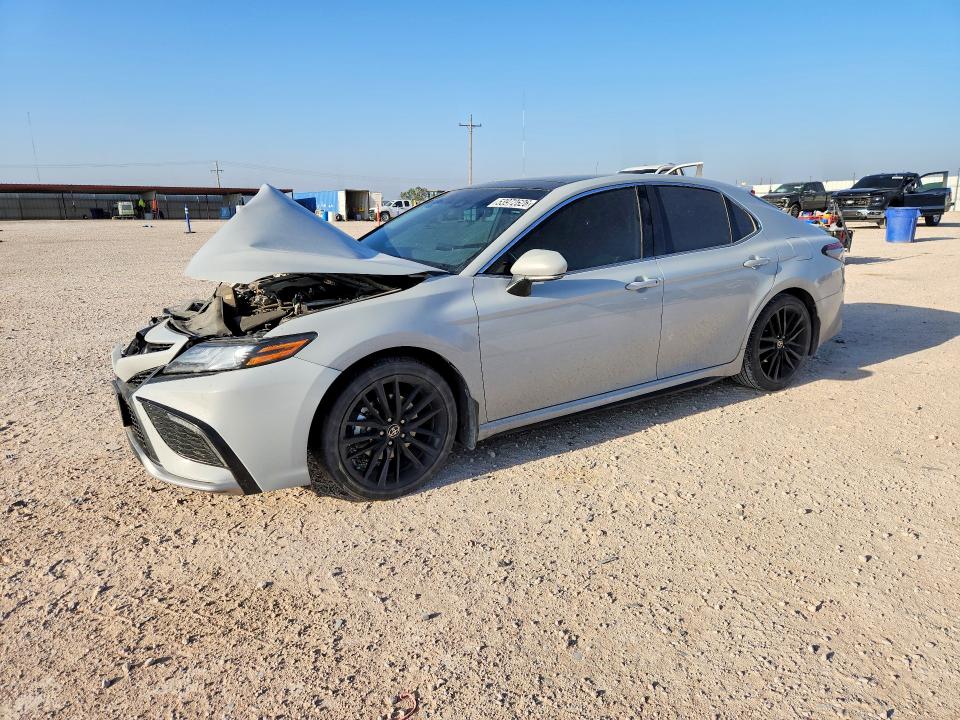 53972626 :رقم المزاد ، 4T1K61AK7RU208360 vin ، 2024 Toyota Camry مزاد بيع