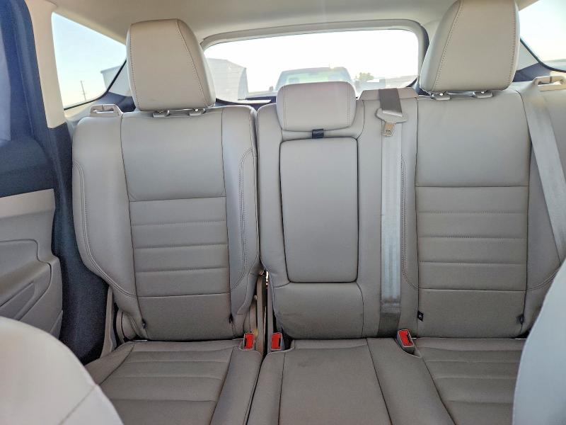 2015 Ford Escape მანქანა იყიდება აუქციონზე, vin: 1FMCU9J99FUC07423, აუქციონის ნომერი: 52363436