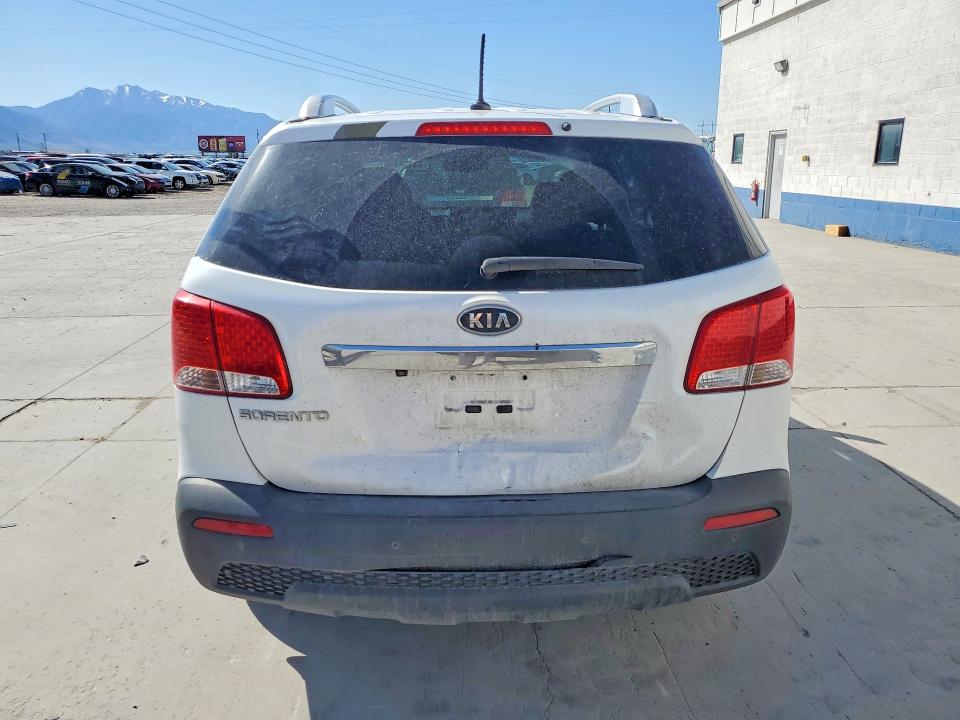 53124446 :رقم المزاد ، 5XYKTDA2XDG364921 vin ، 2013 Kia Sorento مزاد بيع