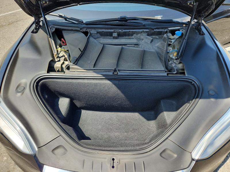 2019 Tesla Model S მანქანა იყიდება აუქციონზე, vin: 5YJSA1E20KF331817, აუქციონის ნომერი: 52554696
