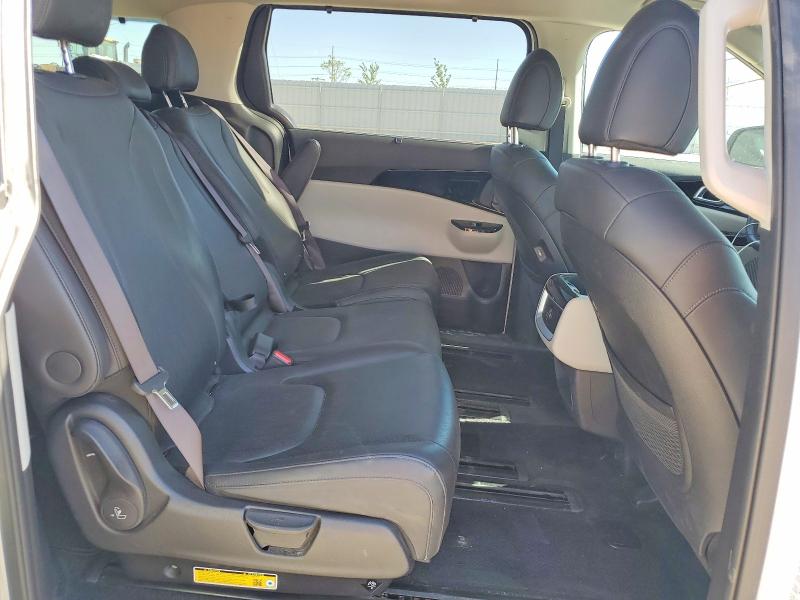 Продаж на аукціоні авто 2024 Kia Carnival, vin: KNDNC5H37R6444009, номер лоту: 52666636