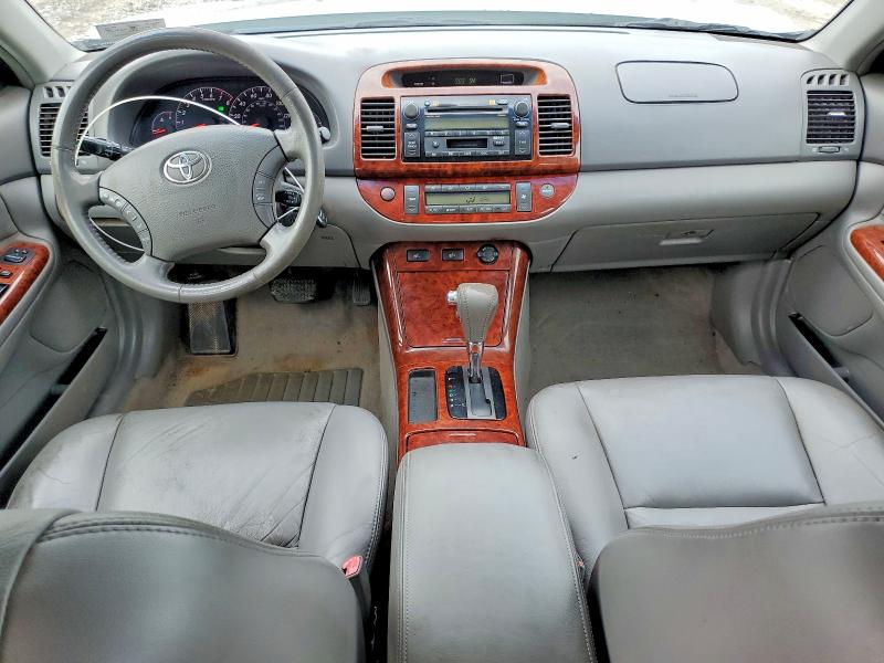 2005 Toyota Camry მანქანა იყიდება აუქციონზე, vin: 4T1BF30K15U093505, აუქციონის ნომერი: 52716106