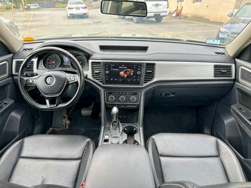 51142276 :رقم المزاد ، 1V2KR2CA9JC505158 vin ، 2018 Volkswagen Atlas مزاد بيع
