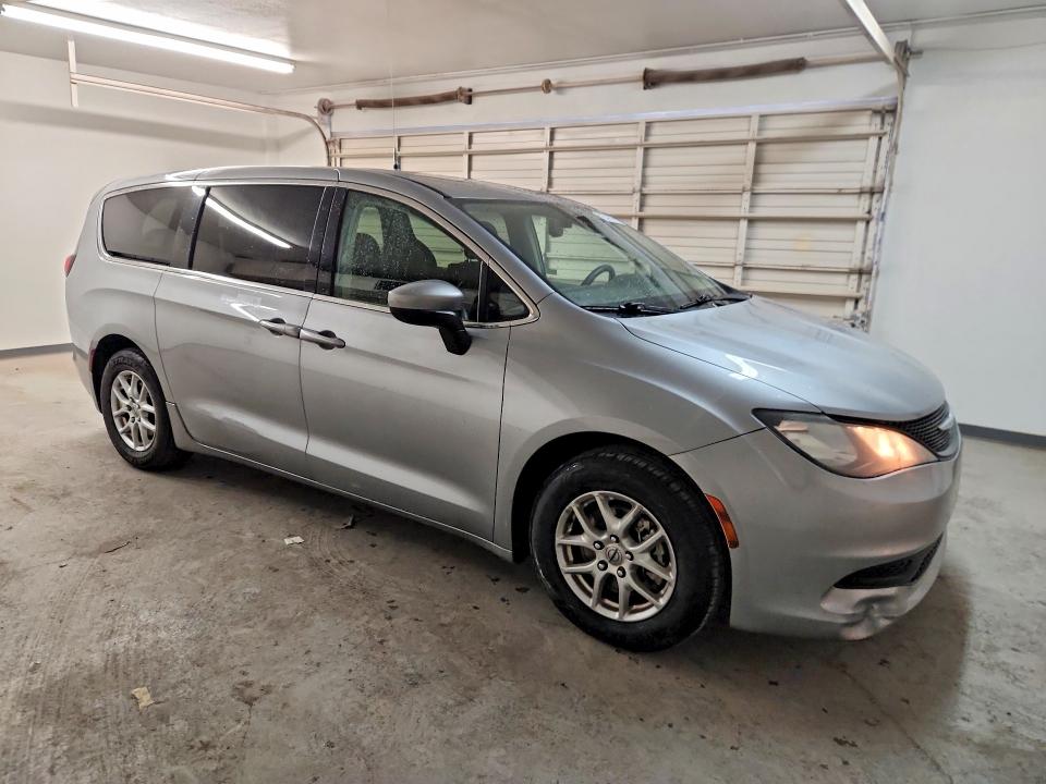 Продаж на аукціоні авто 2021 Chrysler Voyager, vin: 2C4RC1CGXMR579569, номер лоту: 54853216