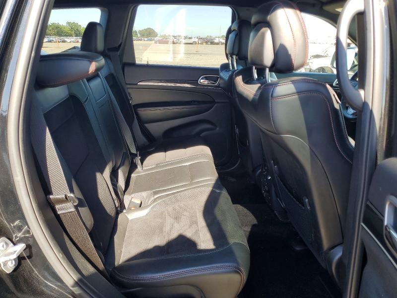 53599906 :رقم المزاد ، 1C4RJFLT5JC342539 vin ، 2018 Jeep Grand Cherokee مزاد بيع