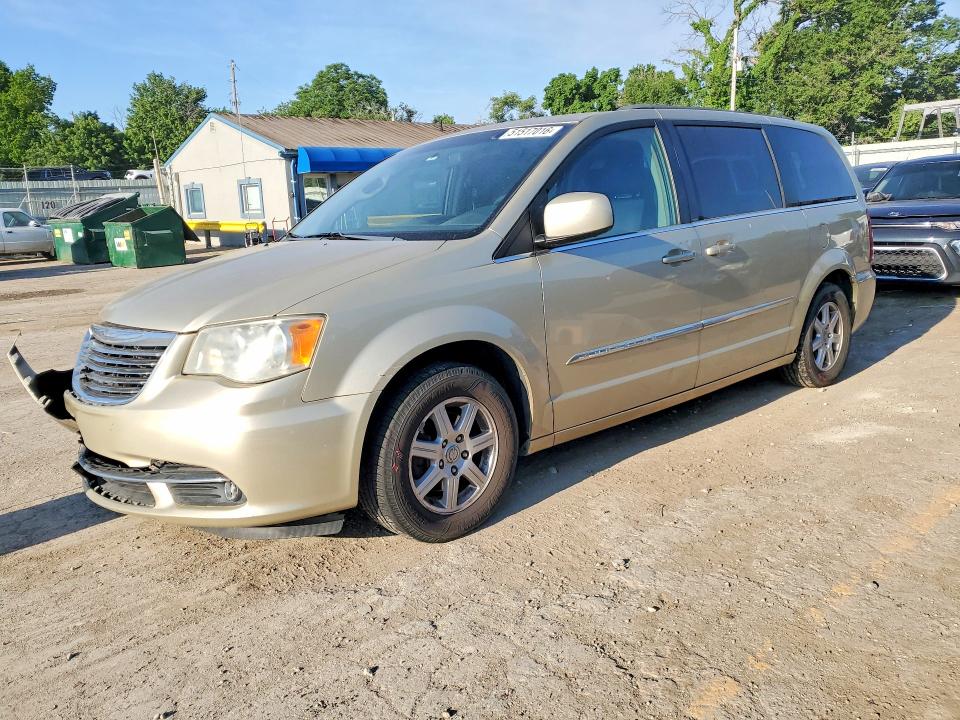 51517016 :رقم المزاد ، 2A4RR5DGXBR681790 vin ، 2011 Chrysler Town & Country مزاد بيع
