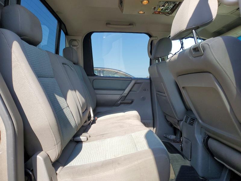 52153826 :رقم المزاد ، 1N6AA07A36N536322 vin ، 2006 Nissan Titan مزاد بيع