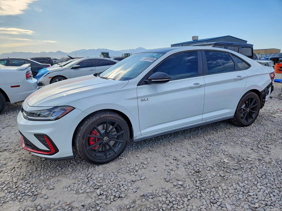 Aukcja sprzedaży 2025 Volkswagen Jetta, vin: 3VW2T7BU4SM049711, numer aukcji: 53305996