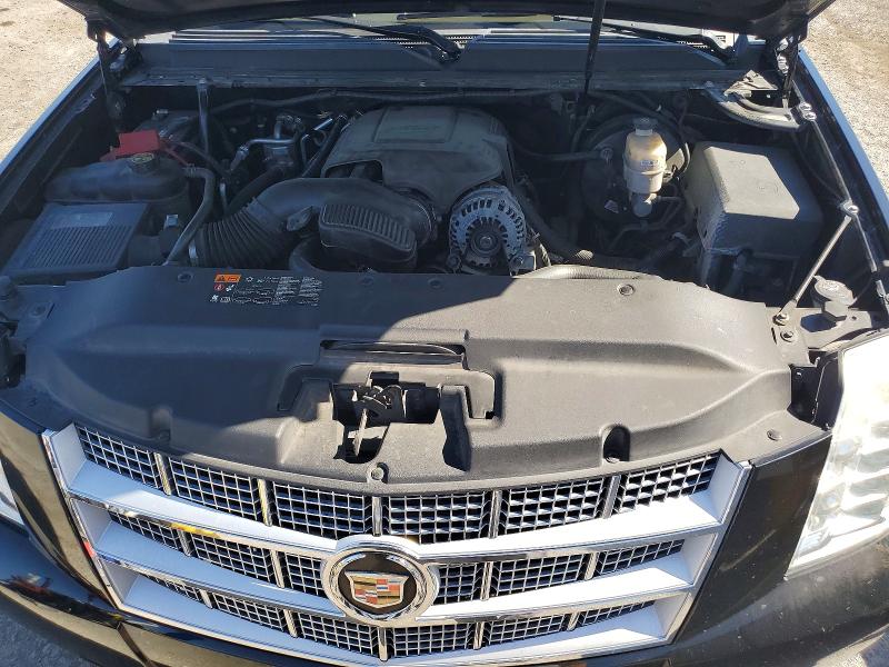 53111996 :رقم المزاد ، 1GYS4DEF6DR152250 vin ، 2013 Cadillac Escalade مزاد بيع