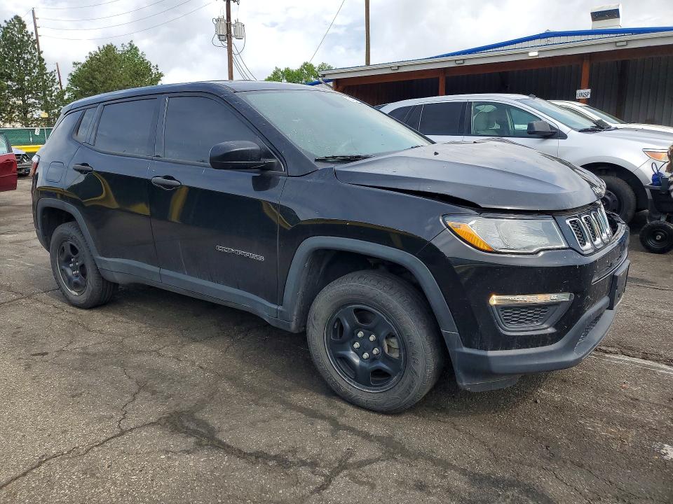 54924066 :رقم المزاد ، 3C4NJDAB9JT337524 vin ، 2018 Jeep Compass مزاد بيع