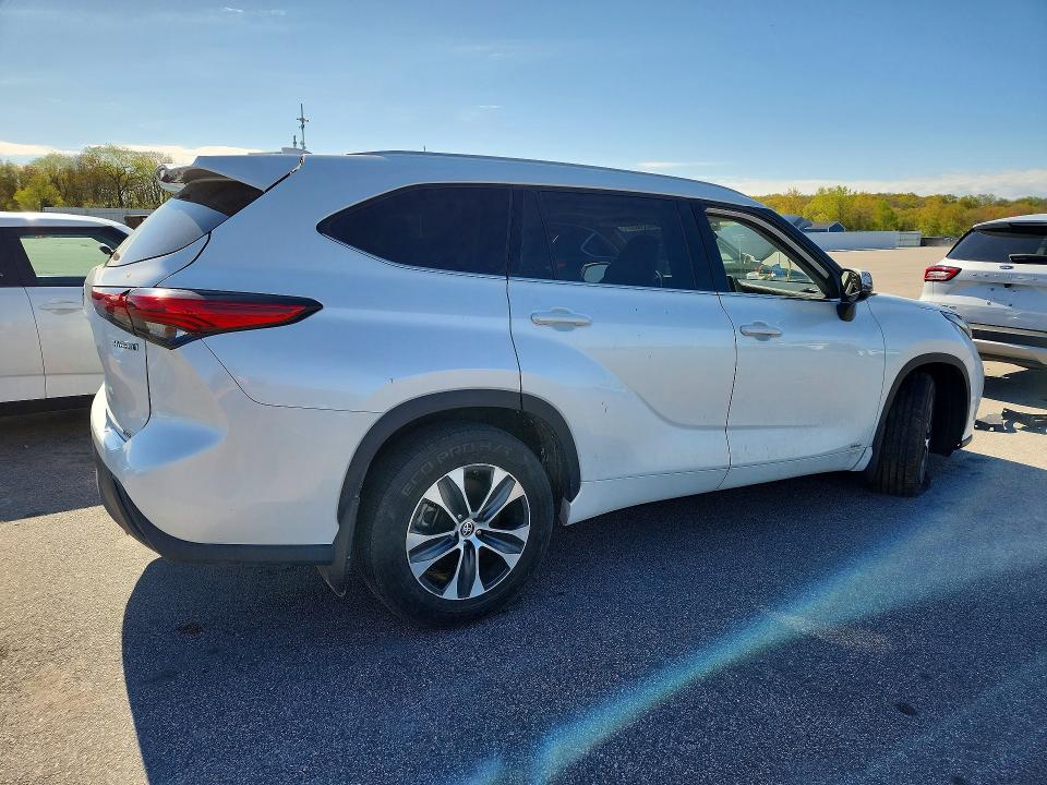 51487856 :رقم المزاد ، 5TDHBRCH4NS543312 vin ، 2022 Toyota Highlander Hybrid مزاد بيع