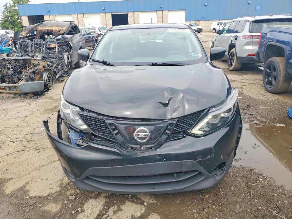 54440626 :رقم المزاد ، JN1BJ1CR2KW624410 vin ، 2019 Nissan Rogue Sport مزاد بيع