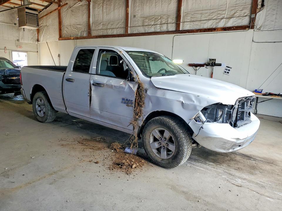 51675166 :رقم المزاد ، 1C6RR7FG0NS193165 vin ، 2022 Ram 1500 Classic مزاد بيع