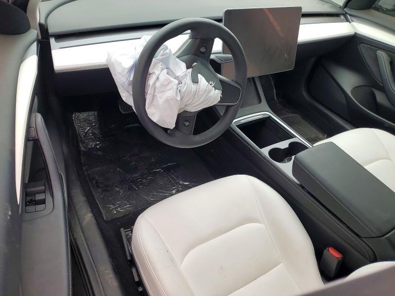 53546576 :رقم المزاد ، 5YJ3E1EAXNF353179 vin ، 2022 Tesla Model 3 مزاد بيع