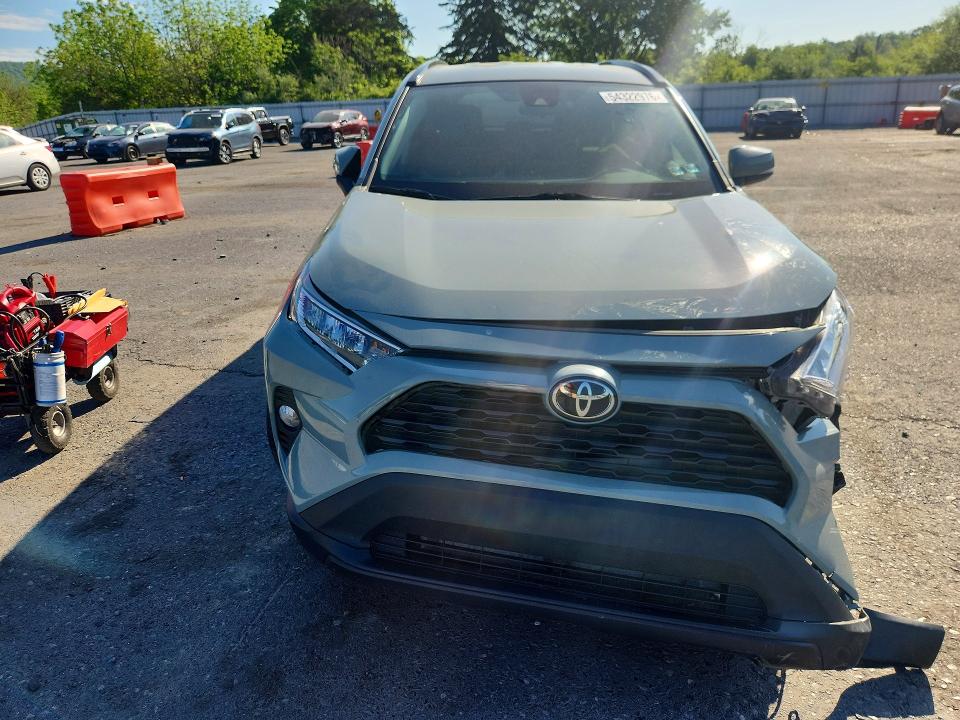 2021 Toyota Rav4 მანქანა იყიდება აუქციონზე, vin: 2T3W1RFVXMW150732, აუქციონის ნომერი: 54322976