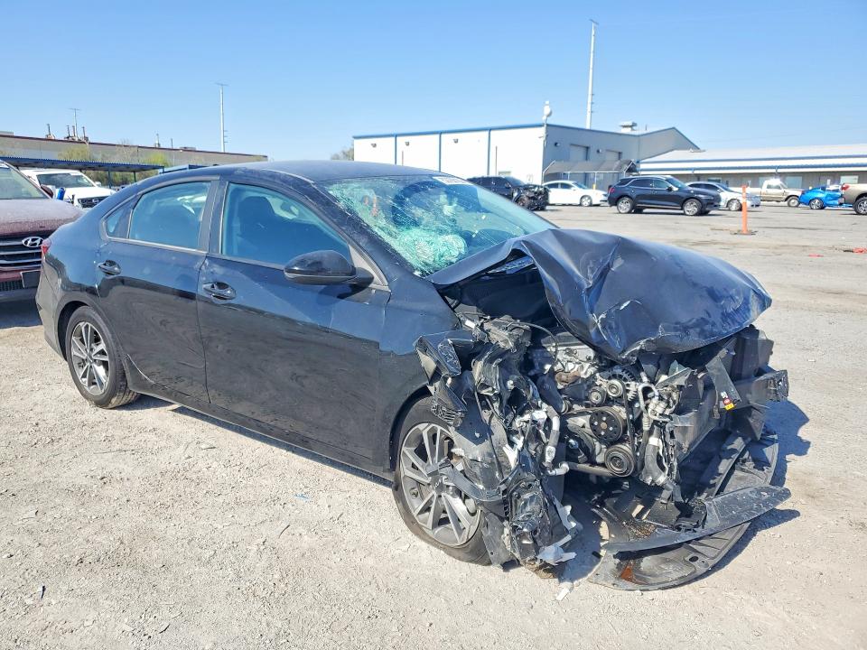 2024 Kia Forte მანქანა იყიდება აუქციონზე, vin: 3KPF24AD3RE764264, აუქციონის ნომერი: 53788166