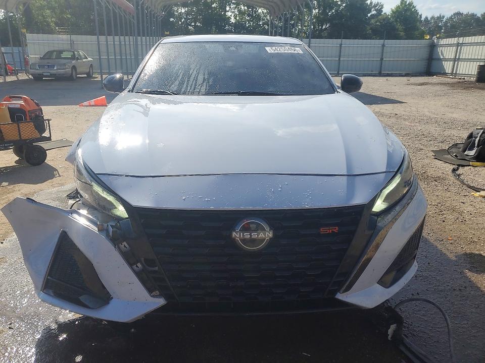 54250456 :رقم المزاد ، 1N4BL4CV1PN398420 vin ، 2023 Nissan Altima مزاد بيع