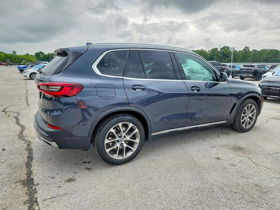 Продаж на аукціоні авто 2021 Bmw X5, vin: 5UXCR6C05M9F55448, номер лоту: 54841806