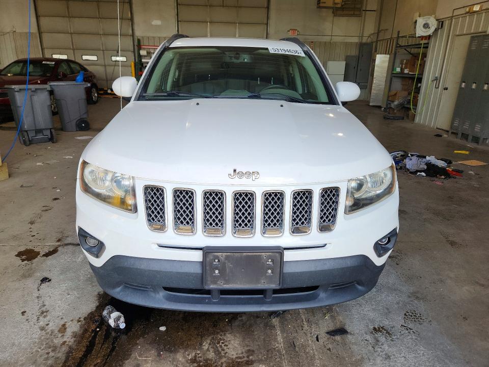 2015 Jeep Compass მანქანა იყიდება აუქციონზე, vin: 1C4NJCEA6FD251094, აუქციონის ნომერი: 53194636