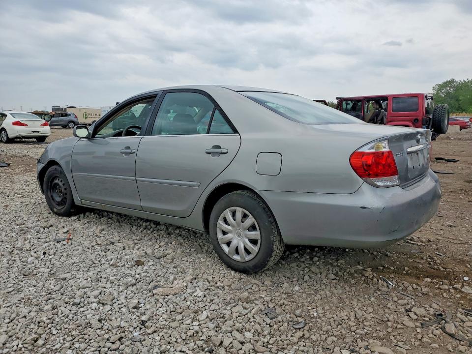50640626 :رقم المزاد ، 4T1BE30K25U944780 vin ، 2005 Toyota Camry مزاد بيع