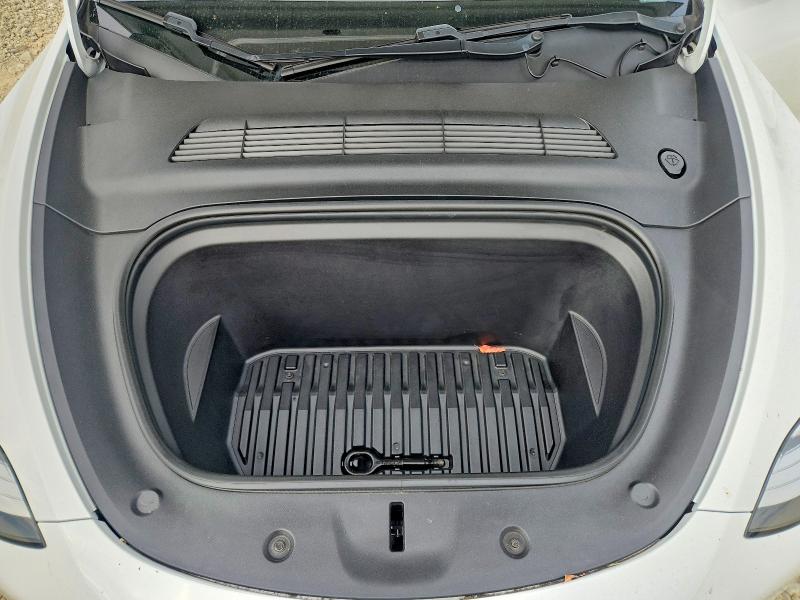 Продажа на аукционе авто 2020 Tesla Model Y, vin: 5YJYGDEF9LF003388, номер лота: 52267736