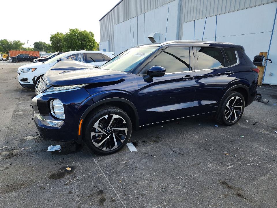 53324666 :رقم المزاد ، JA4J3VA85NZ087484 vin ، 2022 Mitsubishi Outlander مزاد بيع