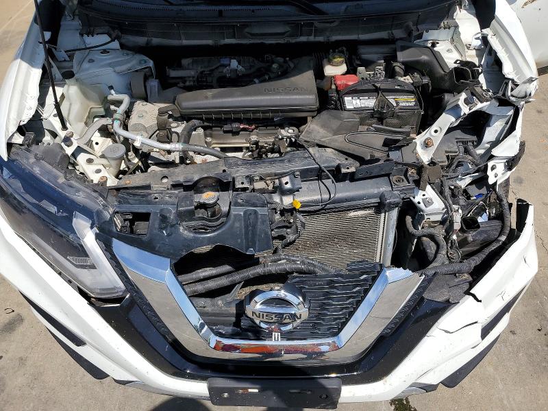 2017 Nissan Rogue მანქანა იყიდება აუქციონზე, vin: KNMAT2MV5HP521845, აუქციონის ნომერი: 55319566