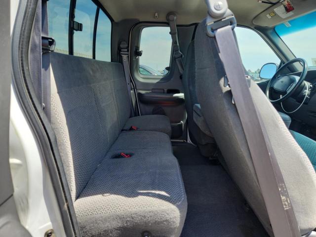 51685086 :رقم المزاد ، 1FTRX18L6XNB60355 vin ، 1999 Ford F150 مزاد بيع