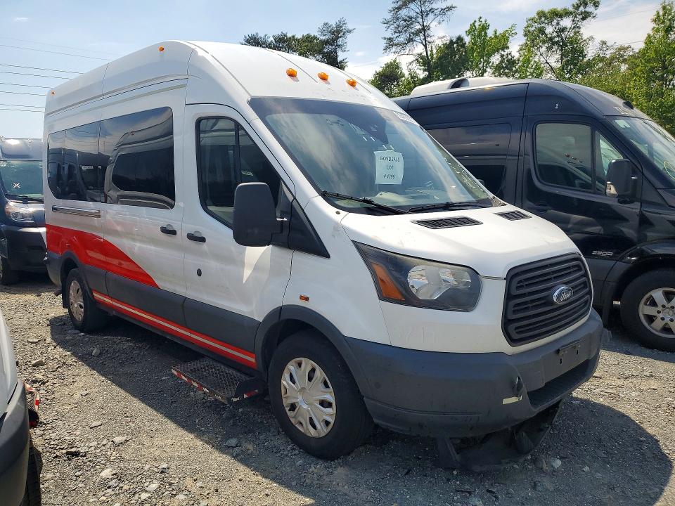 53468836 :رقم المزاد ، 1FTBW2XM1HKB48833 vin ، 2017 Ford Transit مزاد بيع