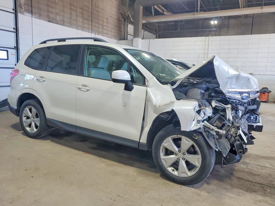 53160806 :رقم المزاد ، JF2SJADC1GH533035 vin ، 2016 Subaru Forester مزاد بيع