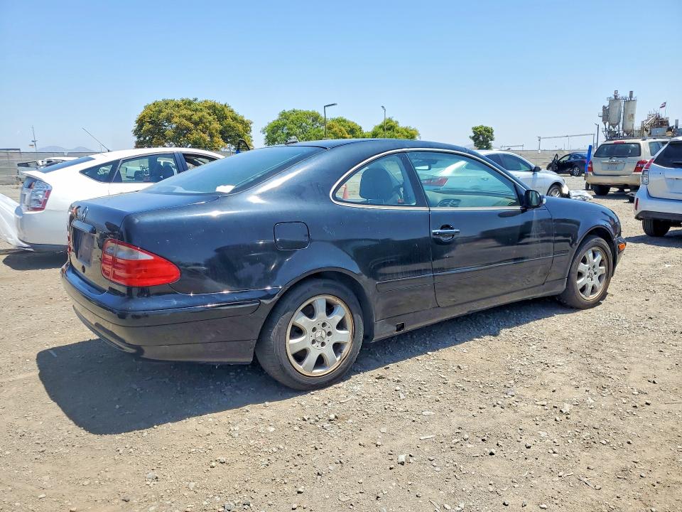Продажа на аукционе авто 2001 Mercedes-benz Clk, vin: WDBLJ65G01F185201, номер лота: 52349916