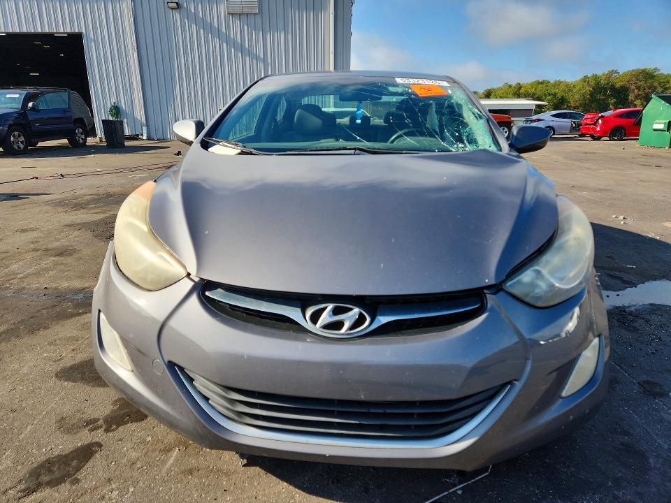 53323126 :رقم المزاد ، 5NPDH4AE9CH078277 vin ، 2012 Hyundai Elantra مزاد بيع