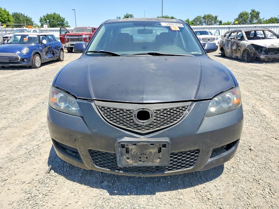 Продажа на аукционе авто 2005 Mazda 3, vin: JM1BK323251330395, номер лота: 54001636
