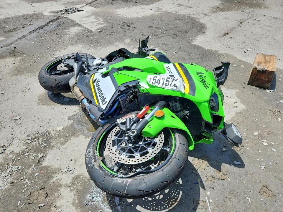 Продажа на аукционе авто 2025 Kawasaki Zx1002, vin: JKBZXVL10SA019610, номер лота: 54157246