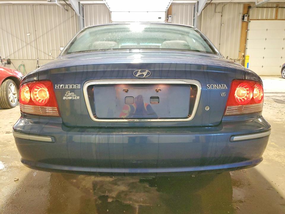 2005 Hyundai Sonata მანქანა იყიდება აუქციონზე, vin: KMHWF35H95A172811, აუქციონის ნომერი: 54526866