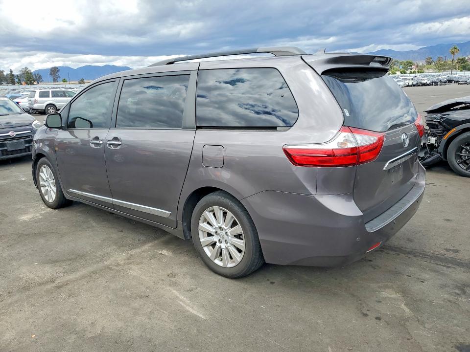 52252396 :رقم المزاد ، 5TDYK3DC5FS578216 vin ، 2015 Toyota Sienna مزاد بيع