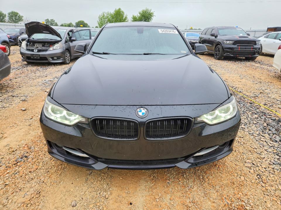 2013 Bmw 335 მანქანა იყიდება აუქციონზე, vin: WBA3B9C50DF585794, აუქციონის ნომერი: 54283416