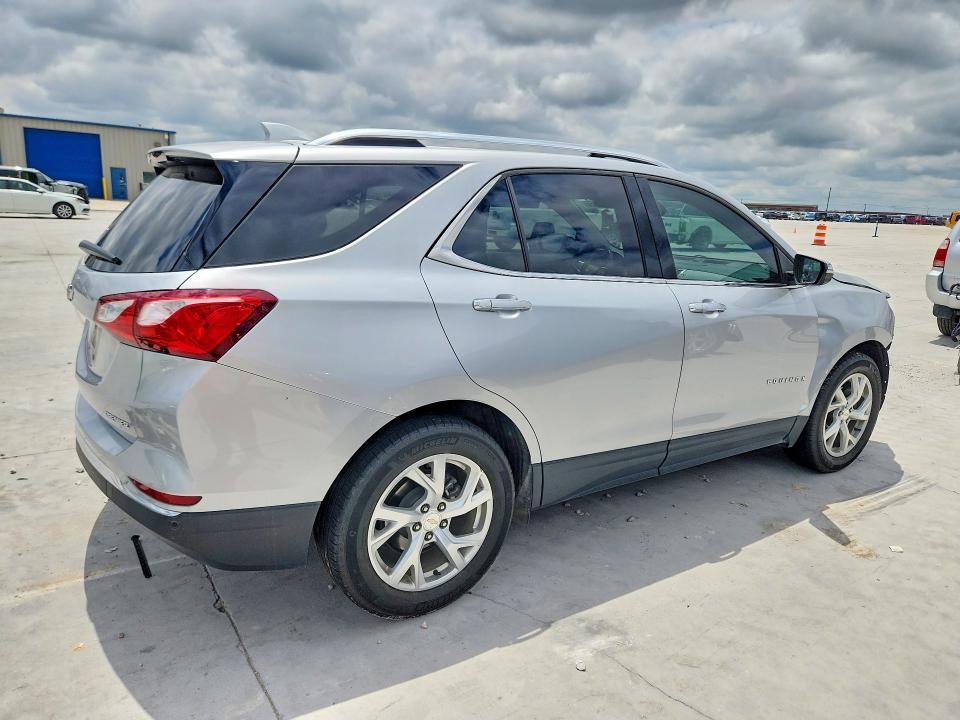 2020 Chevrolet Equinox მანქანა იყიდება აუქციონზე, vin: 3GNAXNEVXLS612616, აუქციონის ნომერი: 52309056