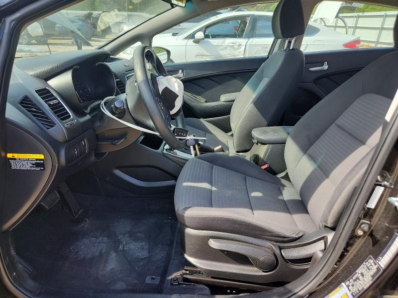 52391696 :رقم المزاد ، 3KPFL4A77HE045363 vin ، 2017 Kia Forte مزاد بيع