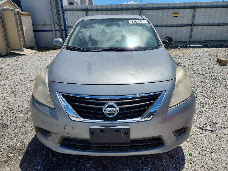 52893616 :رقم المزاد ، 3N1CN7AP7CL890283 vin ، 2012 Nissan Versa مزاد بيع