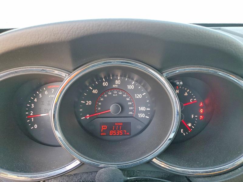 2011 Kia Sorento მანქანა იყიდება აუქციონზე, vin: 5XYKT3A1XBG051320, აუქციონის ნომერი: 54171676