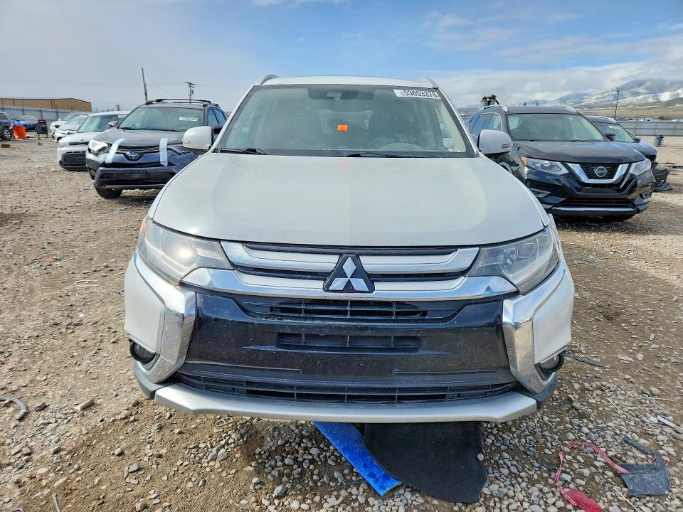 Продажа на аукционе авто 2017 Mitsubishi Outlander, vin: JA4AZ3A34HZ036280, номер лота: 53653376