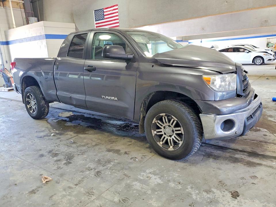 52240906 :رقم المزاد ، 5TFUM5F12BX026192 vin ، 2011 Toyota Tundra مزاد بيع